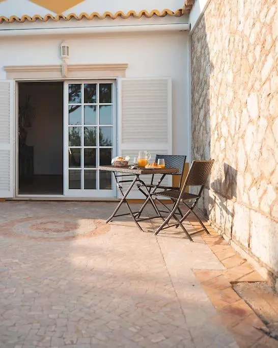 Casa Das Palmeiras - Villa Com Piscina, Bbq E Ar Condicionado Albufeira 0*,