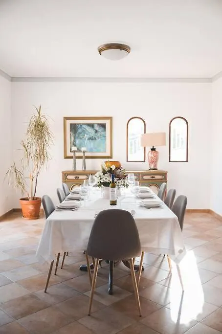 Casa Das Palmeiras - Villa Com Piscina, Bbq E Ar Condicionado Albufeira 0*,  Portugal