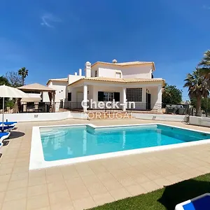 Abby By Check-in Portugal Villa